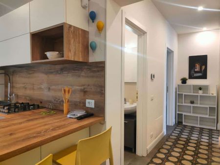 Catania centro, via vittorio emanuele, 120 mq, arredato - Photo 3