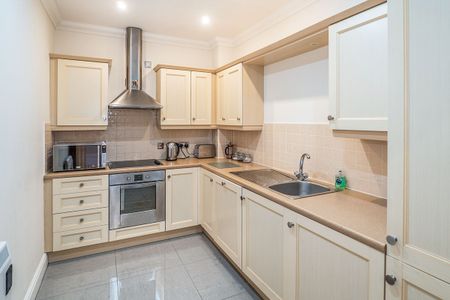 2 bedroom apartment to rent Corner House, Windsor Place, Leamington Spa, CV32 - Photo 4