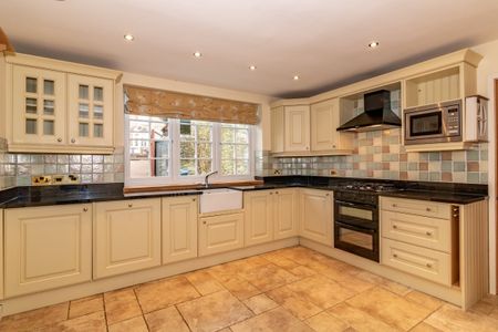 Harrisons Lane, Woodstock - Photo 3