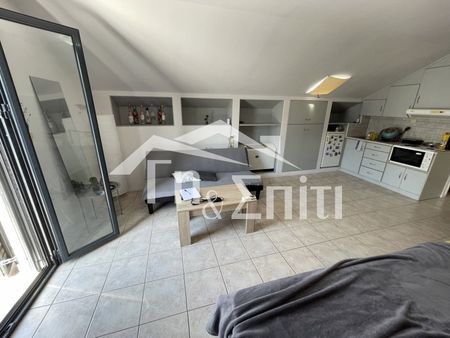 Γκαρσονιέρα προς ενοικίαση 320 € - Φωτογραφία 3