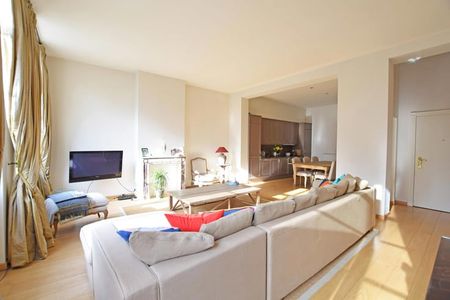 Appartement te huur - foto 4