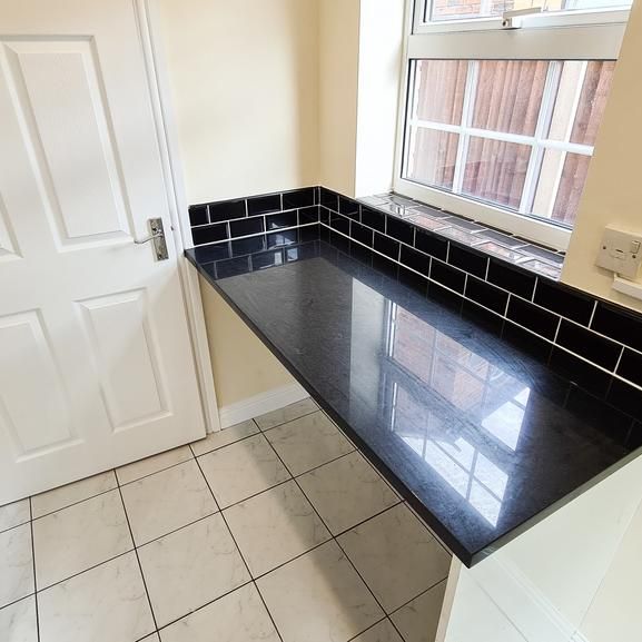 4 bedroom detached house to rent - Photo 1
