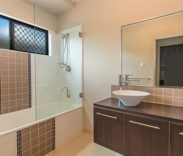 8 Puffer Court, Mount Louisa QLD 4814 - House For Rent | Domain - Photo 1