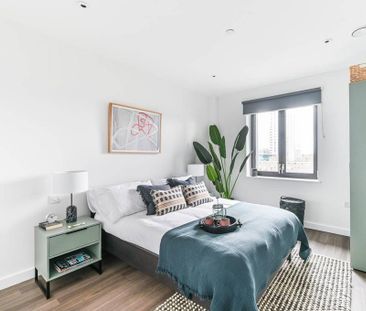 3 bedroom flat to rent - Photo 3