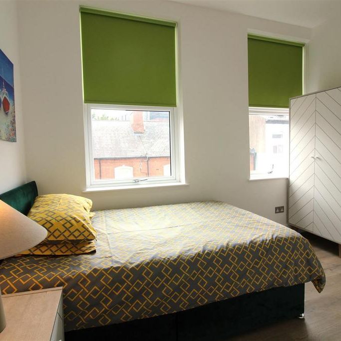 1 bedroom in a house share to rent - Photo 1