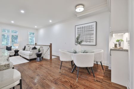 For Lease - 136 Bowood Avenue, Toronto, Ontario - Photo 2