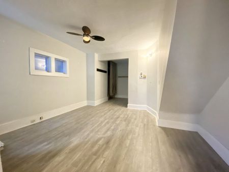 For Lease - 1078 College Street Unit# Main, Toronto, Ontario - Photo 4