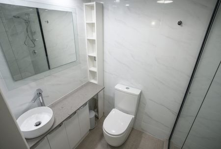 Modern Furnished Studio Close to Everything - Photo 5