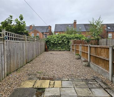 Gedling Grove, Arnold, Nottingham - Photo 1