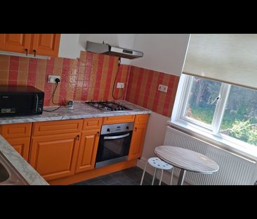 2 Bed Flat, Northwick Avenue, HA3 - Photo 4