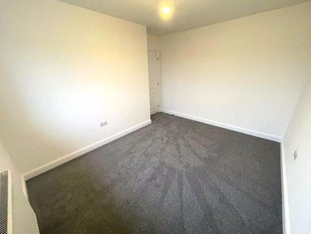 3 bedroom property to rent - Photo 3