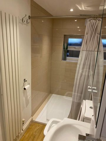 Studio Flat, Exeter Road, HA2 - Photo 5