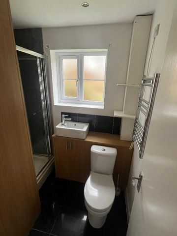 Menzies Avenue, Laindon, Basildon, SS15 - Photo 3