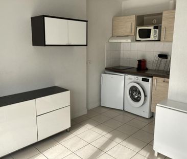 Location Appartement 2 pièces Meublé 31m² BRUGES 33520 - Photo 4