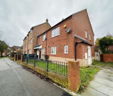 Spruce Road, Nuneaton, CV10 - Photo 5