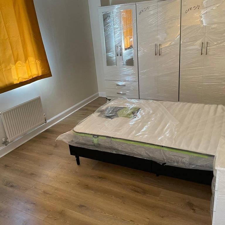 5 bedroom detached house to rent - Photo 1