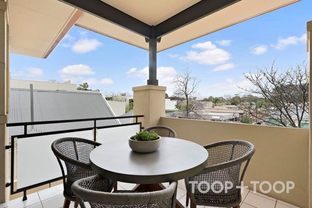 A Fully Furnished Delight - Photo 1