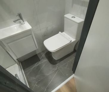 Studio Flat, Stirling Road, HA3 - Photo 3