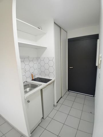 Appartement 1 pièces à louer à PERPIGNAN - Photo 2