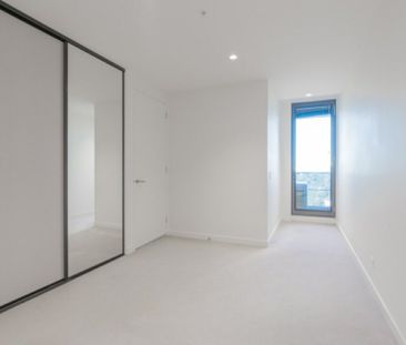 2 Bedroom 2 Bathroom Apartment with a Carpark for Rent in Parkville! - Photo 5