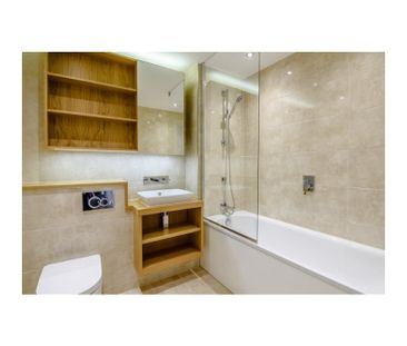 2 Bed Flat, Western Gateway, E16 - Photo 5