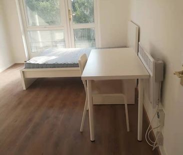 1 Bed Flat, Alpha House, RG1 - Photo 2