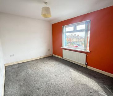 20 Wallasey Park, - Photo 2