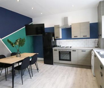 3 bedroom terraced house to rent - Photo 5