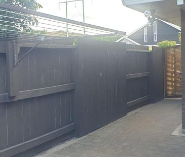 Private & Peaceful - Small dog negotiable - Photo 6