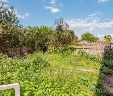 Glenwood Road, London, SE6 - Photo 1