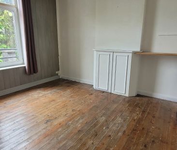 Location Appartement 3 pièces 55m² HAUTMONT 59330 - Photo 6