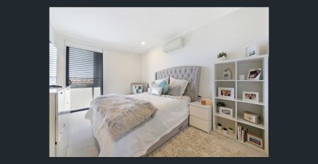 Beautiful Riverlily Home - Available 11/12/25 - Photo 4