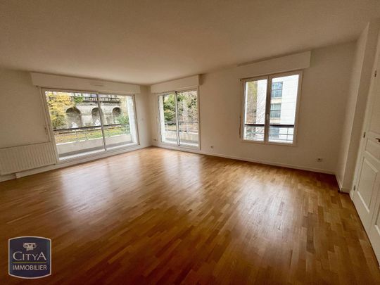 Location Appartement 5 pièces 111m² ISSY LES MOULINEAUX 92130 - Photo 1