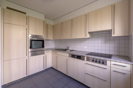 "Grosszügige 5.5 Zimmerwohnung in Bellikon" - Photo 4