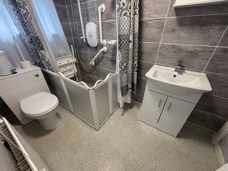 1 bedroom bungalow to rent - Photo 2