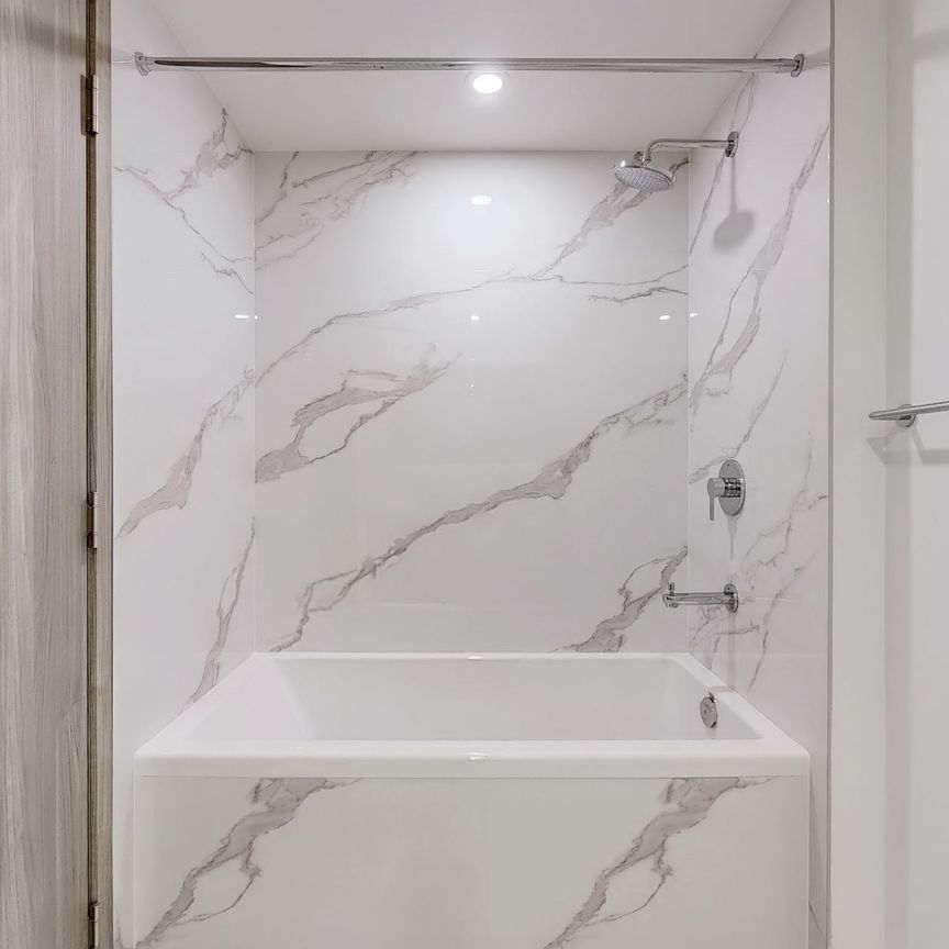 For Lease - 3 Concord Cityplace Way Unit# 5810, Toronto, Ontario - Photo 1