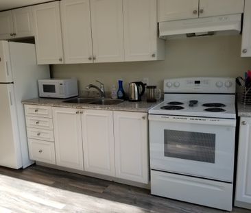 For Lease - 15B Cundles Road, Barrie, Ontario - Photo 3