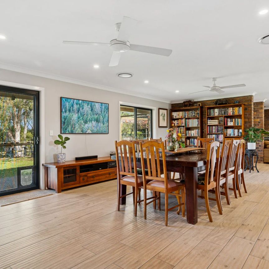 Spacious 4-Bedroom Acreage home with pool, shed and suitable for horses - Photo 1