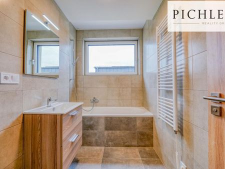 Pronájem bytu 3+kk 67 m2 - Fotografie 3