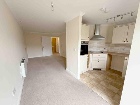 1 bedroom flat to rent - Photo 4