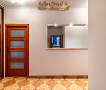 Warszawa, Śródmieście, Krucza - Zdjęcie 1