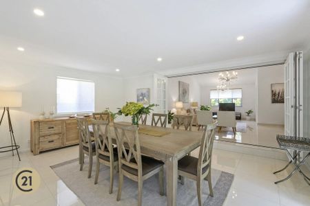 Well-Presented 3 Bedroom Home with Updated Interiors - Photo 2