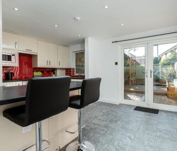 5 bedroom house of multiple occupation to rent - Photo 3