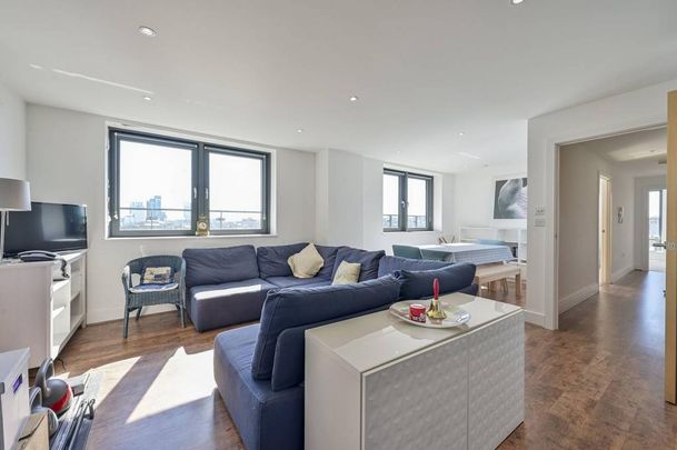 2 bedroom flat to rent - Photo 1