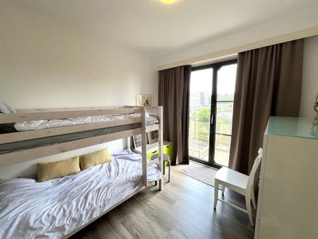 2-slaapkamer appartement met garagebox en ondergrondse berging - Photo 4