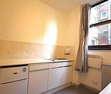 Studio to rent - Photo 4