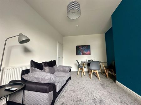 1 bed house share to rent in Derby Street, Colne, BB8 - Photo 2