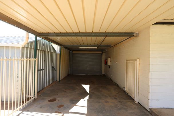 231 Hall Street, 2880, Broken Hill Nsw - Photo 1