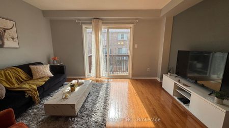 For Lease - 3255 Redpath Circle, Mississauga, Ontario - Photo 2