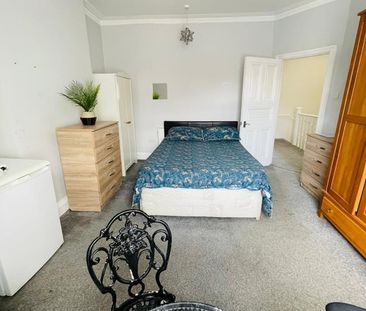 Room in a Shared Flat, Copley Park, SW16 - Photo 6